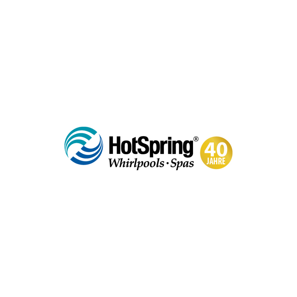 Das Logo von Hewoo (HotSpring Whirlpools · Spas) kombiniert frische Blautöne mit kräftigem Schwarz und einem goldenen Jubiläumsakzent. Der geschwungene, wasserähnliche Kreis symbolisiert Bewegung und Entspannung – perfekt für die Wellness- und Spa-Branche. Das Design vermittelt Professionalität, Langlebigkeit und Wohlbefinden – passend zur 40-jährigen Markenidentität.