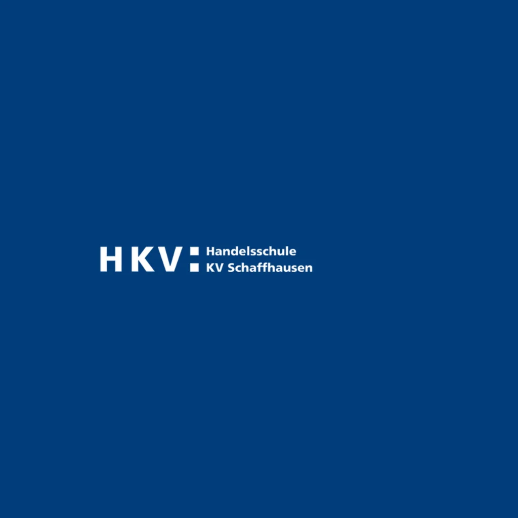 Logo der HKV Handelsschule KV Schaffhausen in Weiss auf blauem Hintergrund, bestehend aus den Buchstaben „HKV“ und der Wortmarke „Handelsschule KV Schaffhausen“.