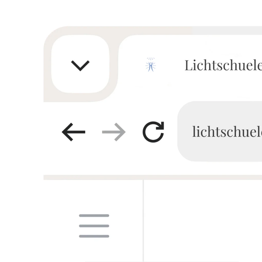 Browser- und UI-Ansicht mit dem Lichtschueler-Favicon: ein stilisiertes, blaues Licht-/Menschensymbol neben dem Seitentitel „Lichtschueler“, dargestellt in der Adressleiste mit Navigationssymbolen (Zurück, Vor, Aktualisieren).